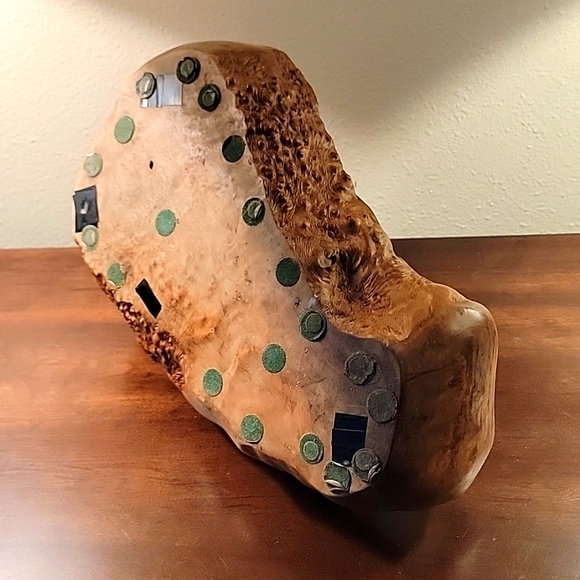 Artisan Made Burlwood Wine Bottle display - Picture 6 of 7